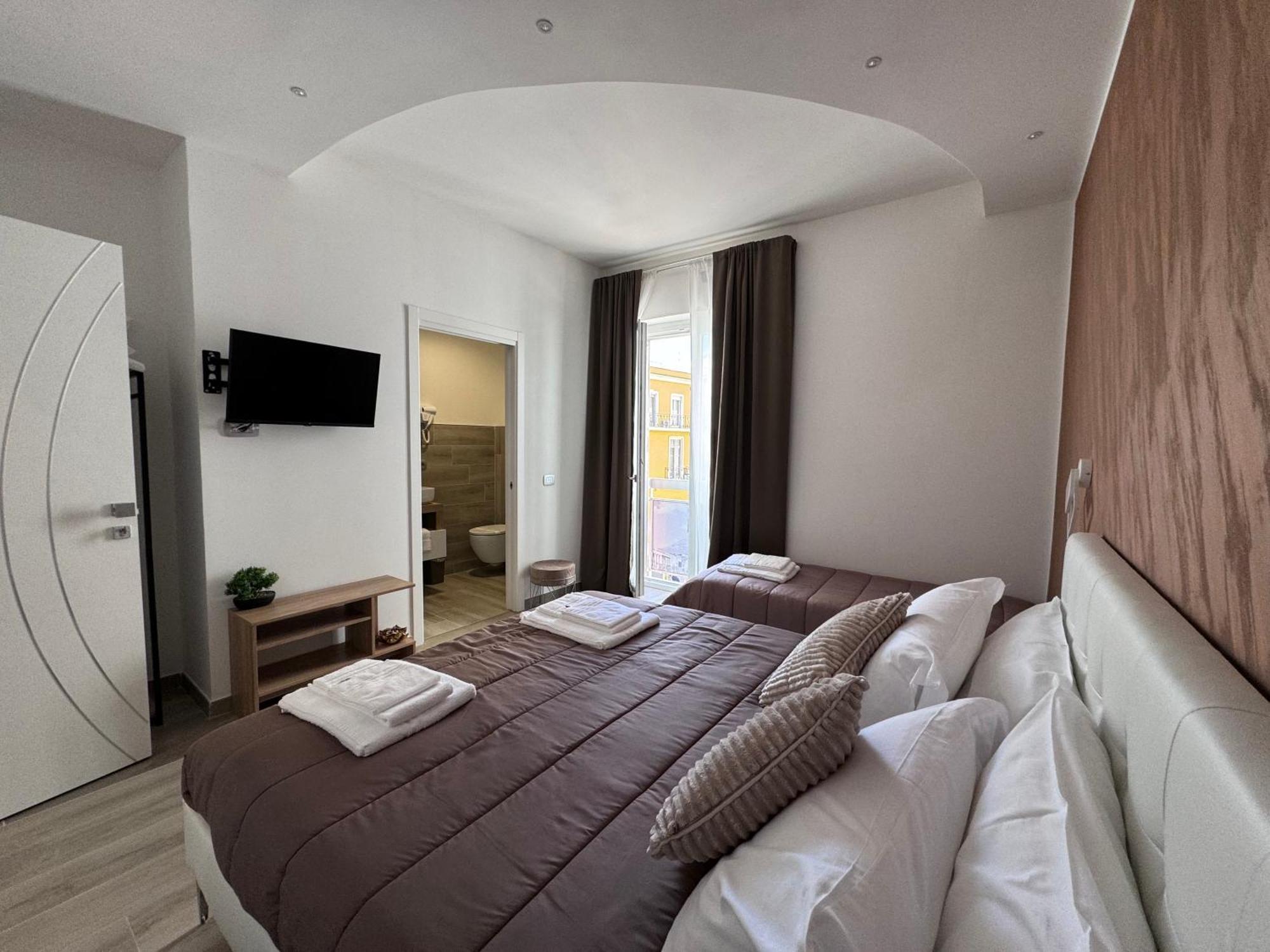 Ilary Rooms 2.0 ปอมเปอี ภายนอก รูปภาพ